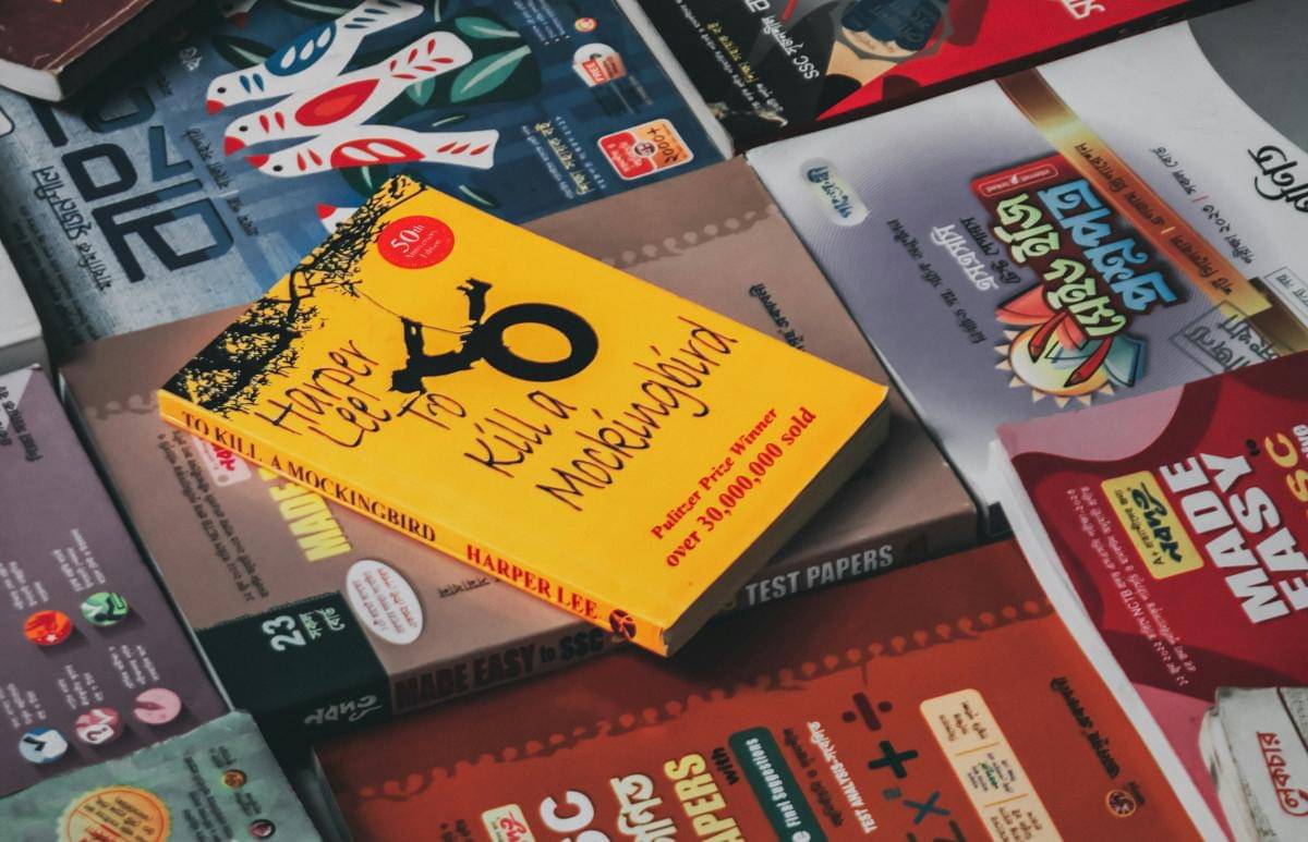 jenis buku pertama yang bikin orang ketagihan baca lagi