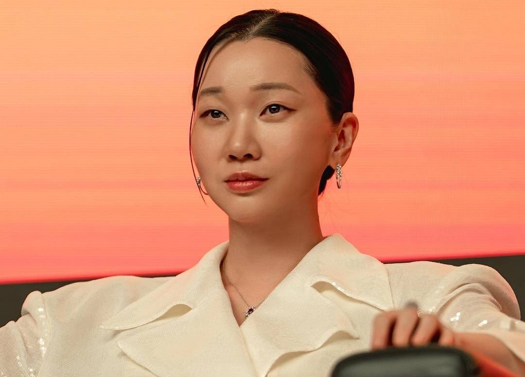 Jang Yoon Ju di drama Ms. Incognito