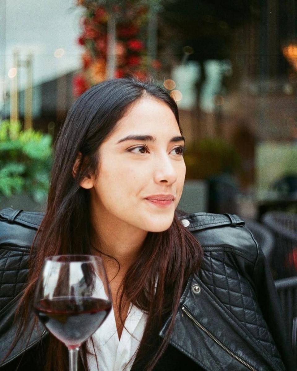 Inspirasi makeup ala Sabrina Alatas