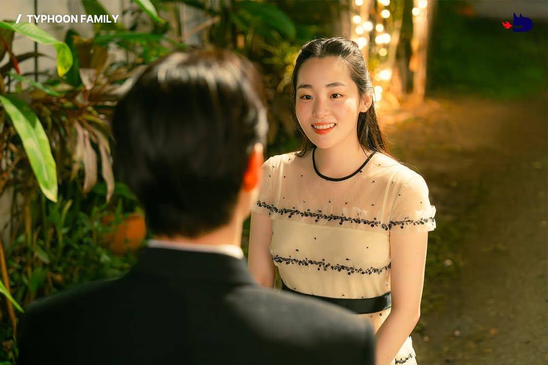 Oh Mi Seon (Kim Min Ha) dalam drakor Typhoon Family