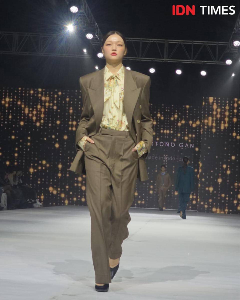 Koleksi karya Hartono Gan di Busan Fashion Week 2025