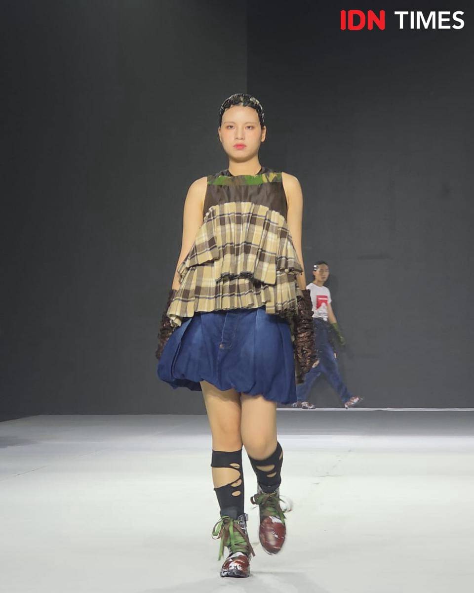 Koleksi karya Lakon Indonesia di Busan Fashion Week 2025