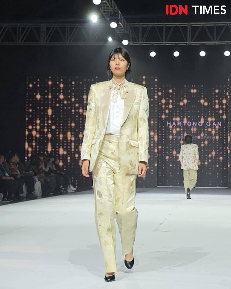 Koleksi karya Hartono Gan di Busan Fashion Week 2025