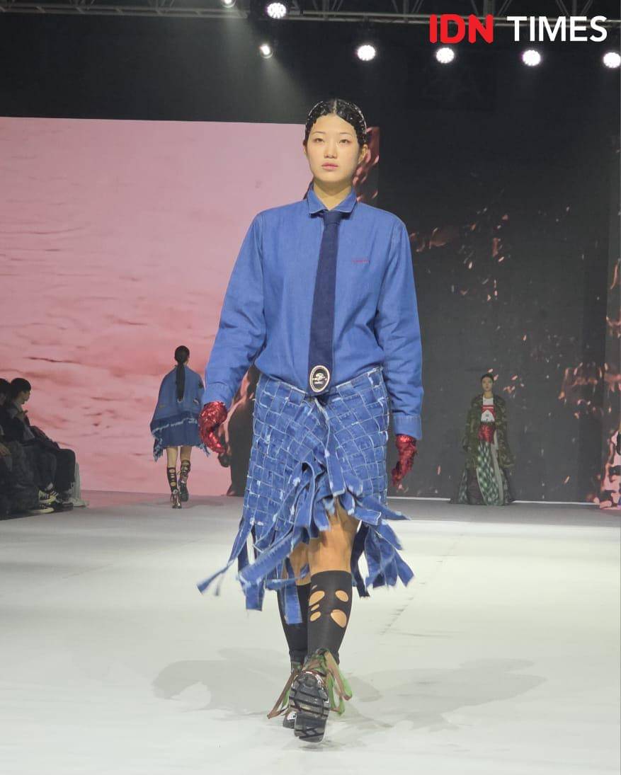 Koleksi karya Lakon Indonesia di Busan Fashion Week 2025