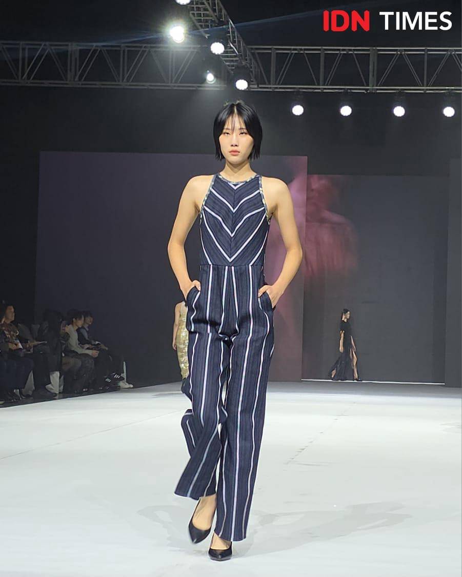 Koleksi karya Ernesto Abram di Busan Fashion Week 2025