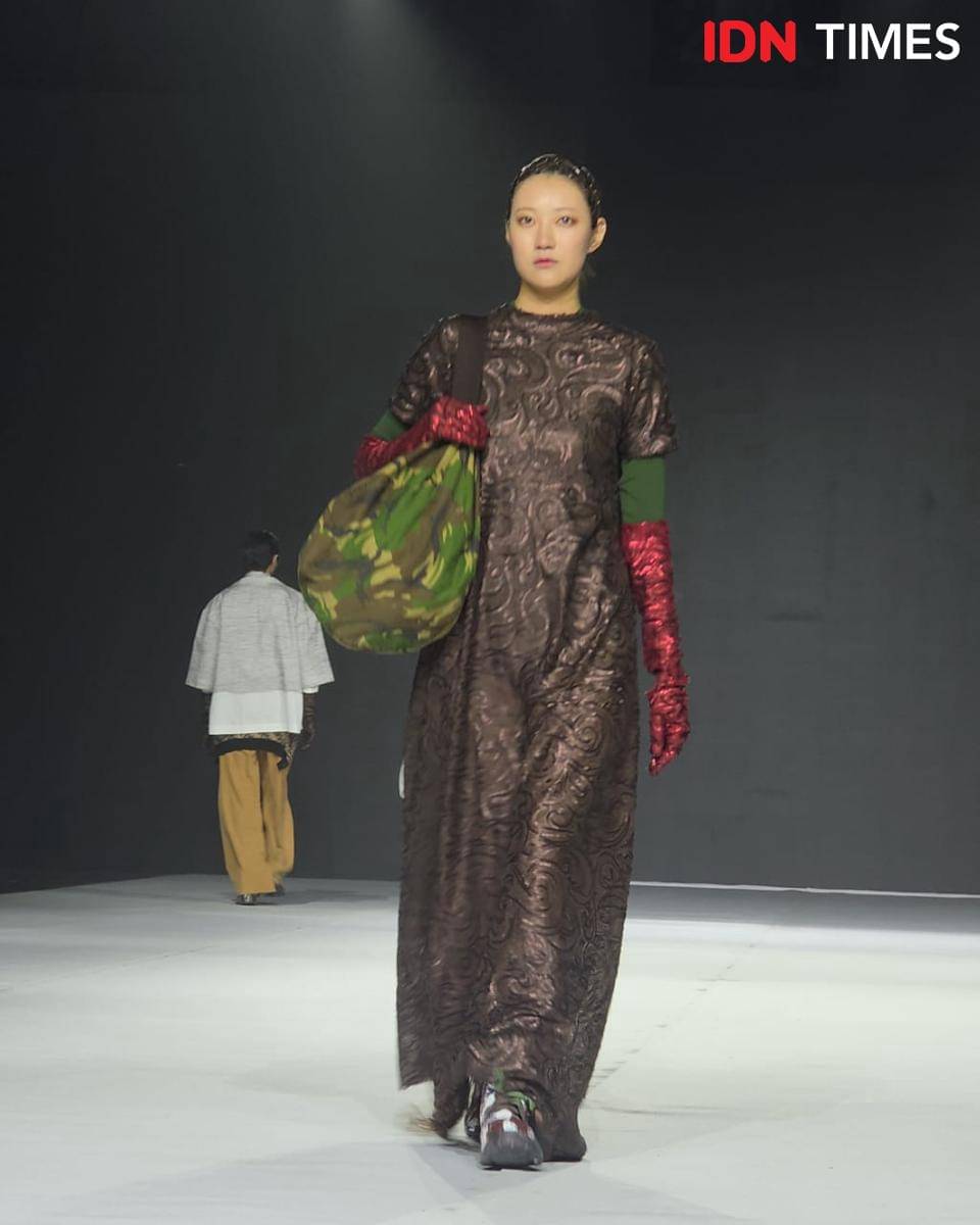 Koleksi karya Lakon Indonesia di Busan Fashion Week 2025