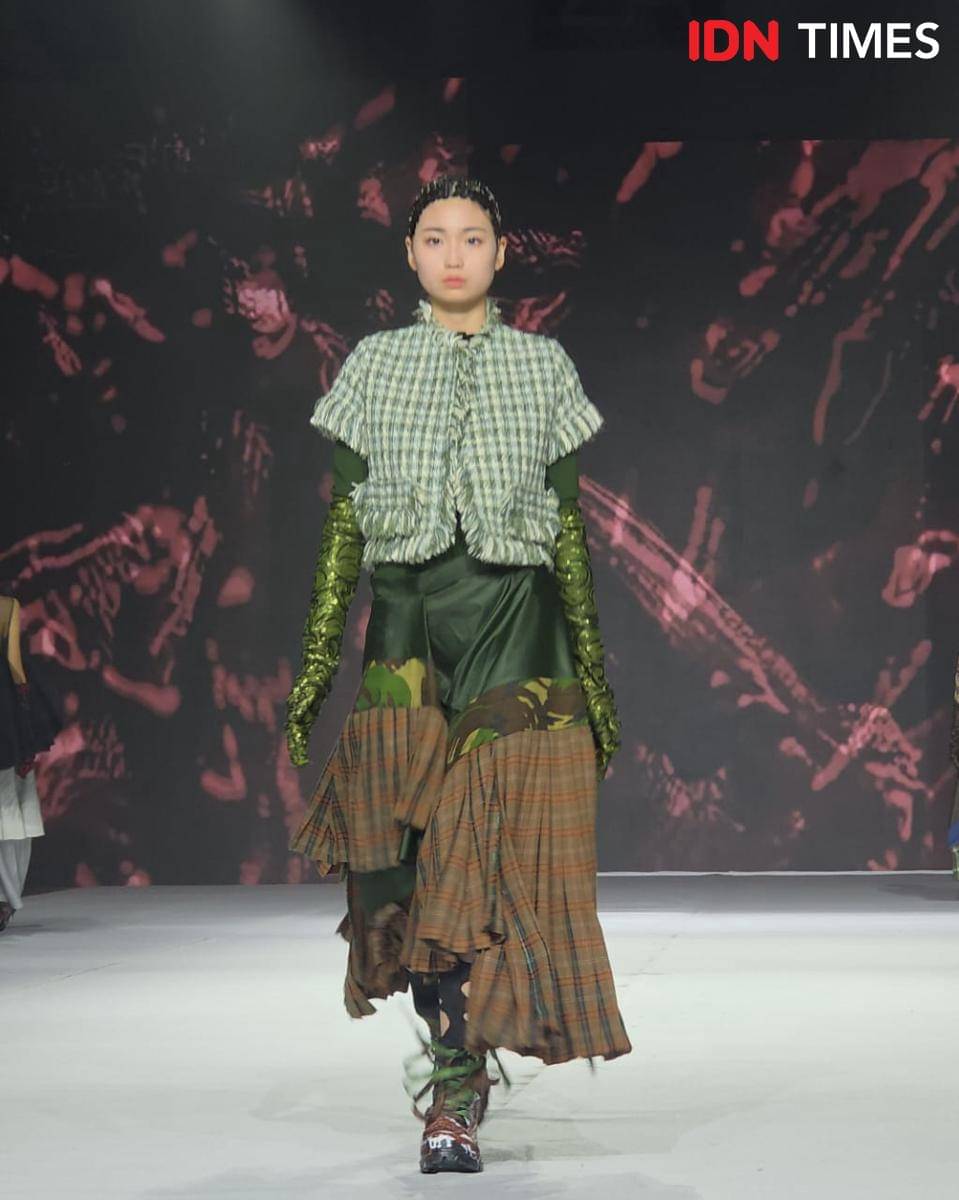 Koleksi karya Lakon Indonesia di Busan Fashion Week 2025