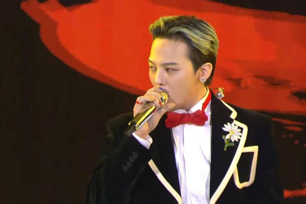 G-Dragon di jamuan Gala Dinner KTT APEC 2025