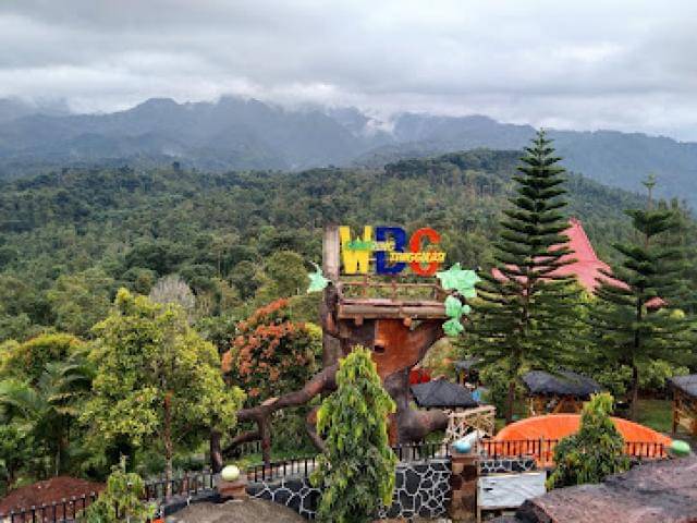 Bukit Gandrung wisata di Kediri