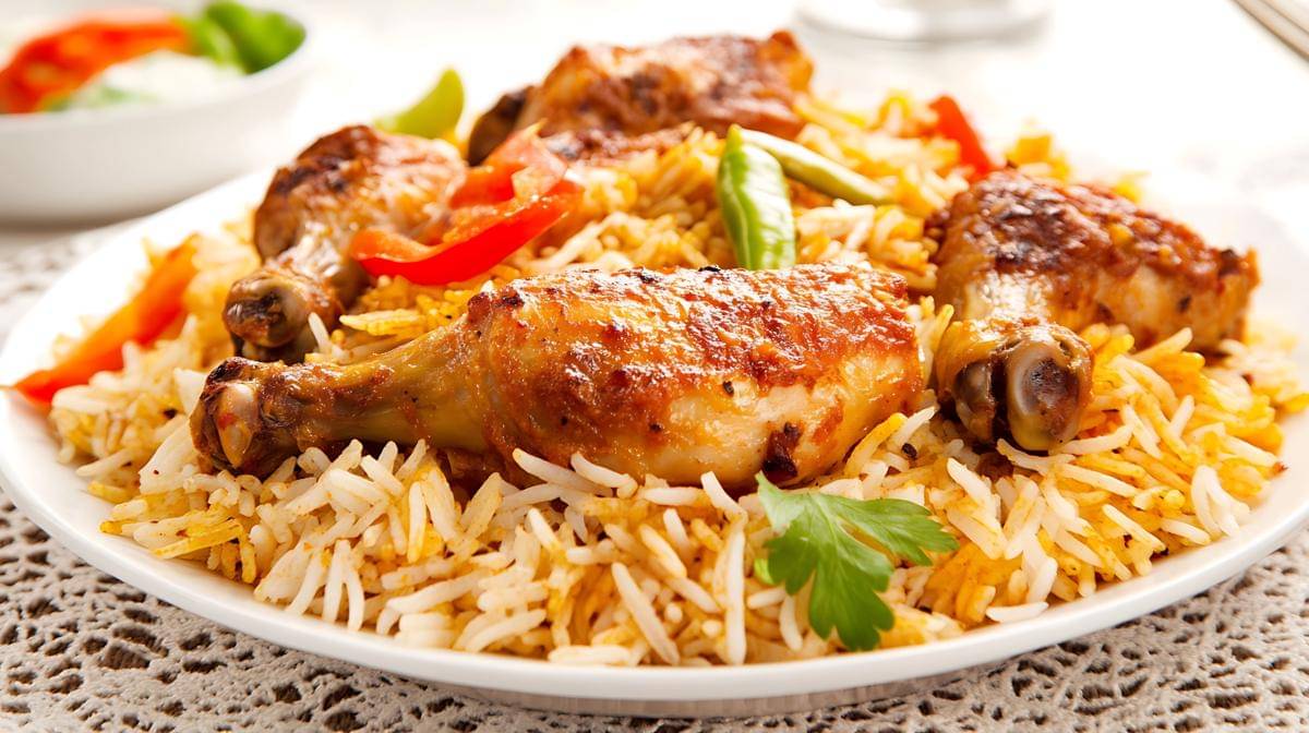 ilustrasi chicken biryani