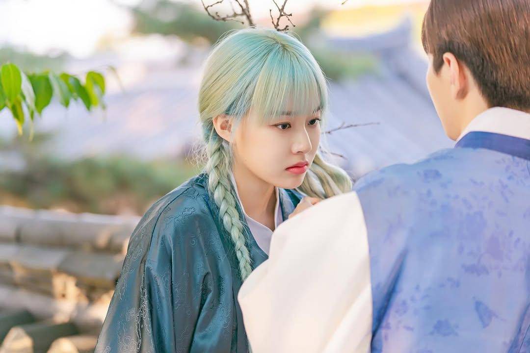 still cut drama Spirit Fingers