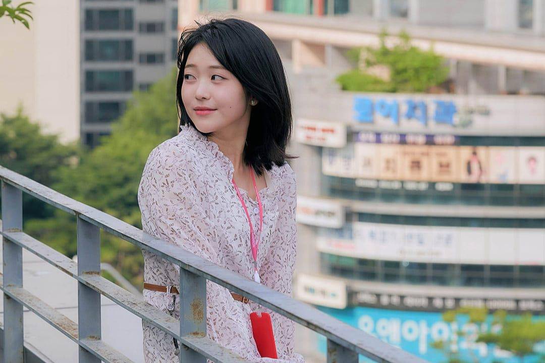 still cut drama To The Moon