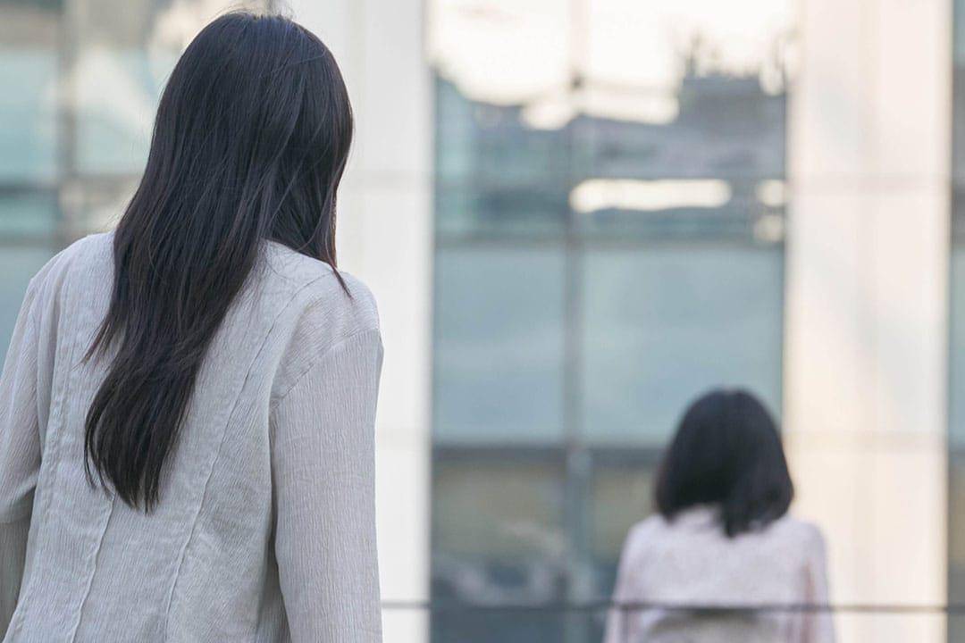 still cut drama To The Moon