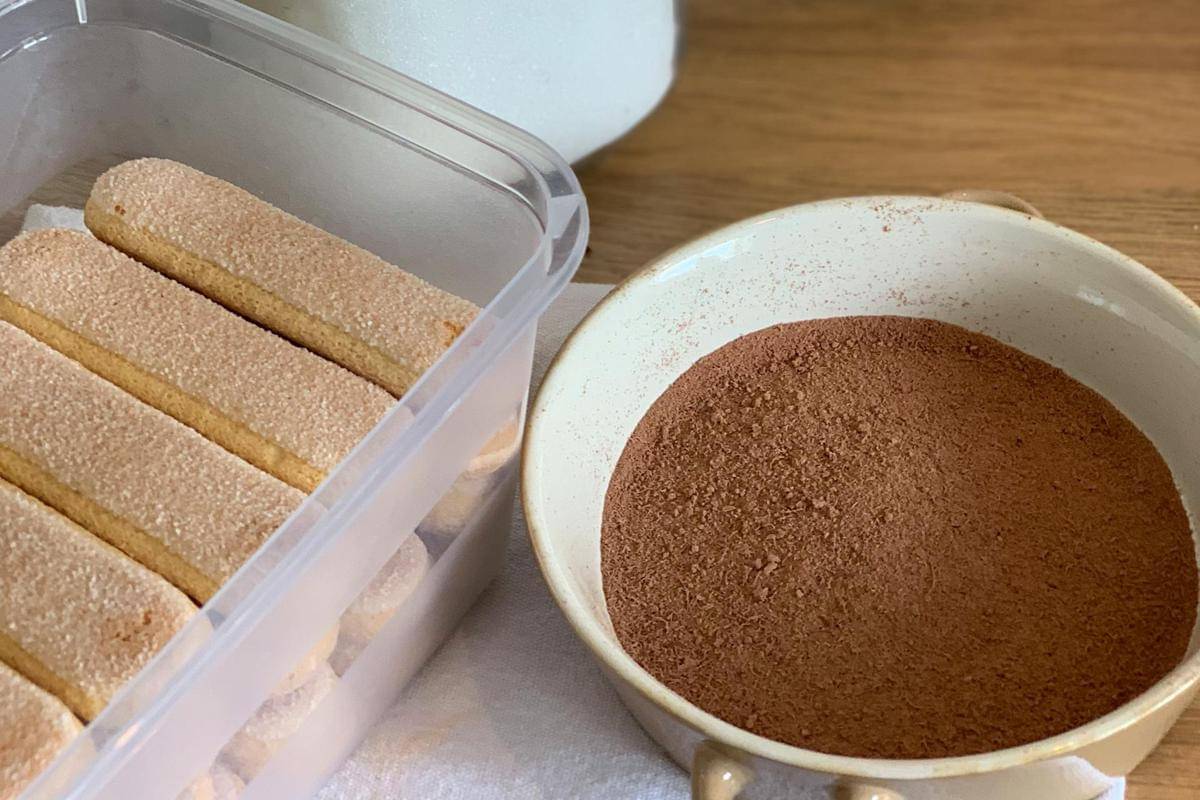 ilustrasi ladyfinger