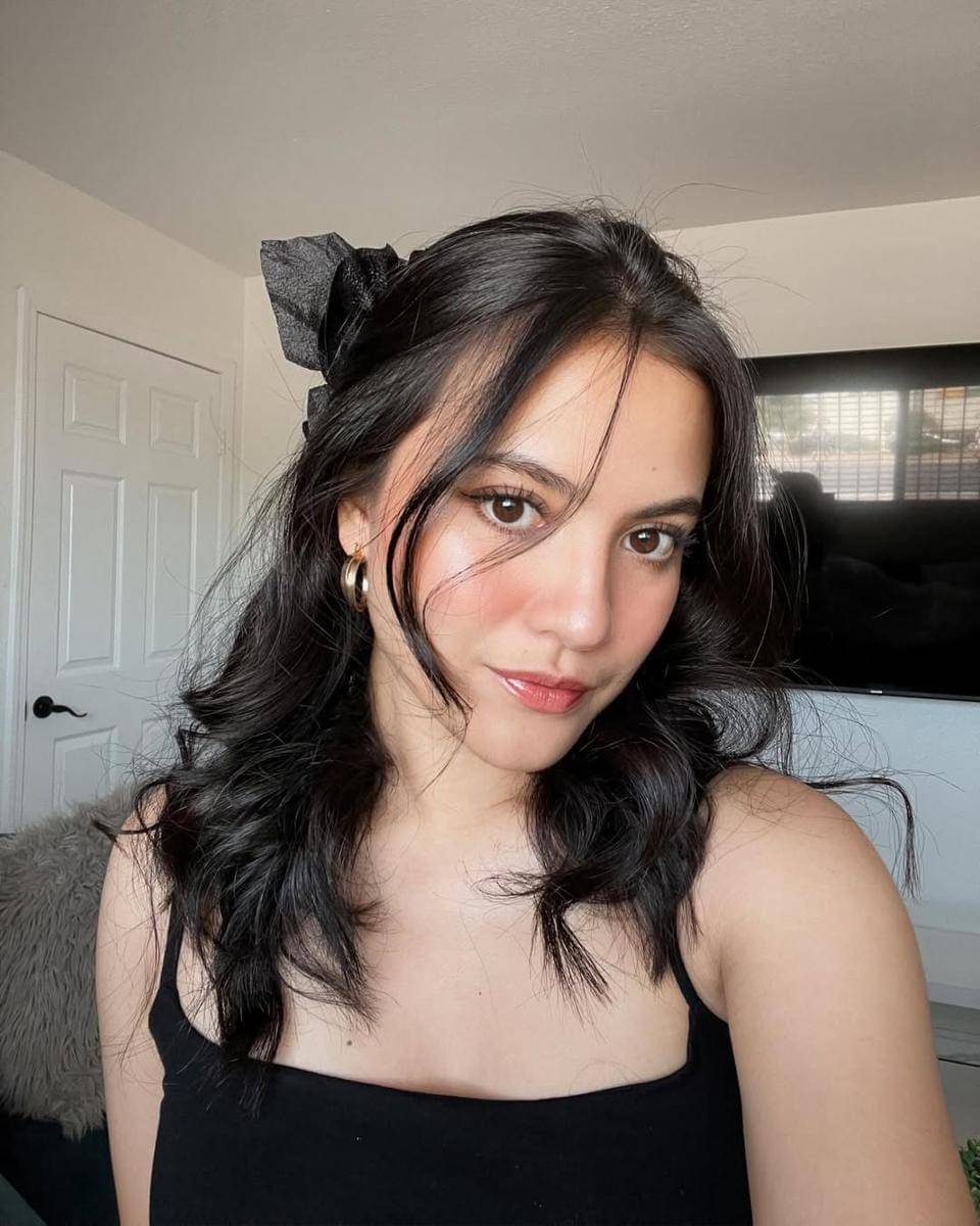 inspirasi hairdo untuk kondangan ala Marsha Aruan