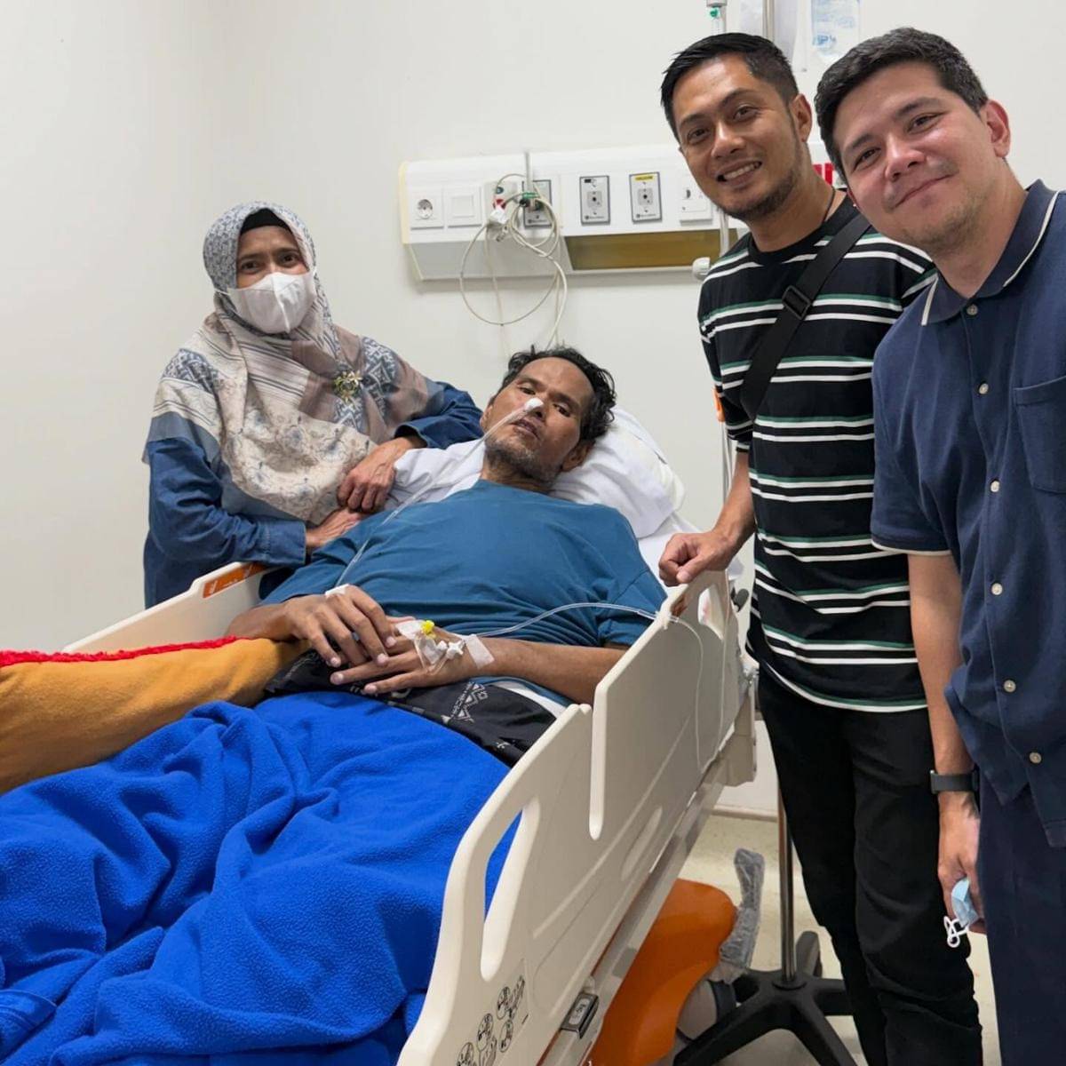 Potret Artis Besuk Fahmi Bo (instagram.com/ferryardiansyah19)