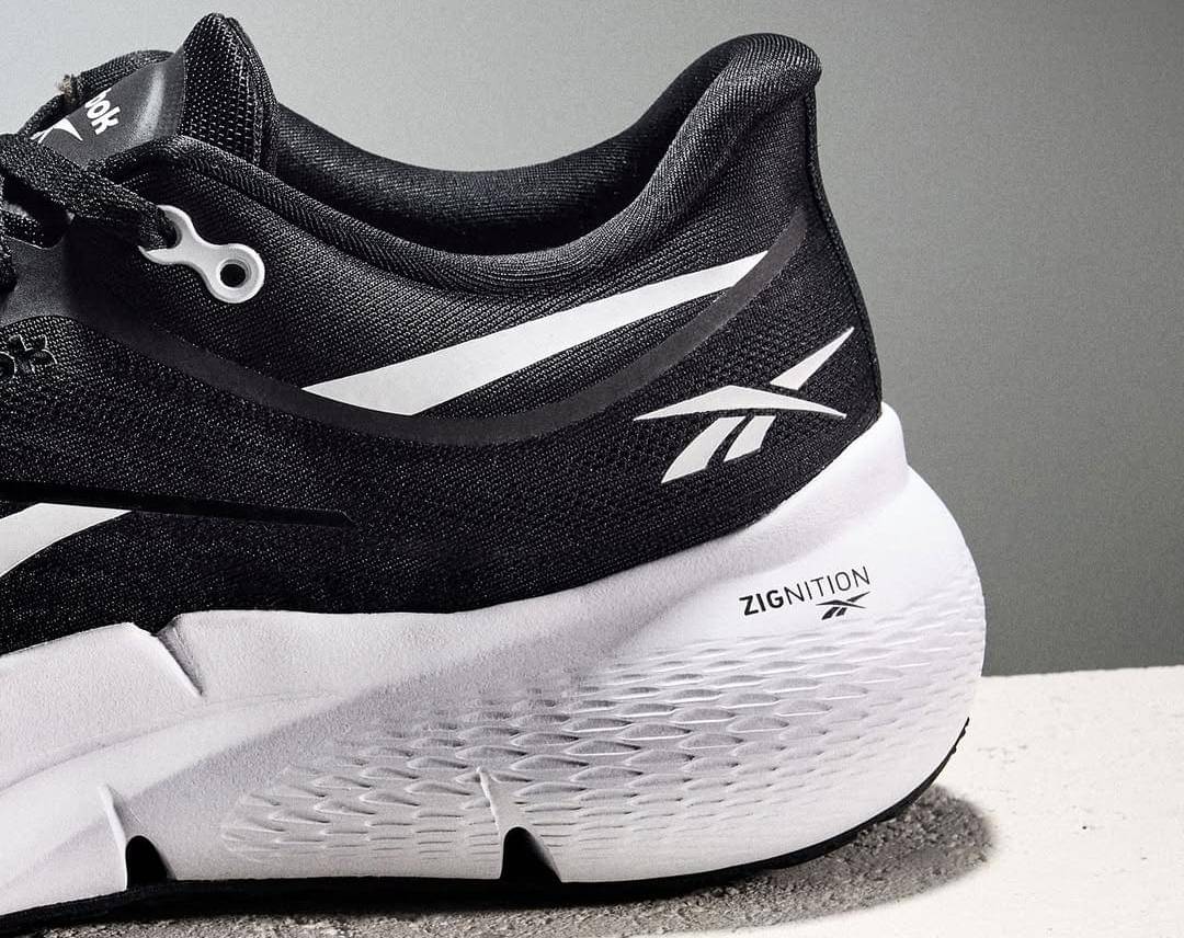 ciri ciri sepatu reebok original