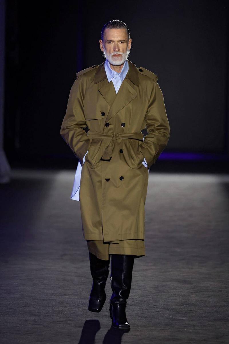 Koleksi Acromatyx S/S '26 di Barcelona Fashion Week