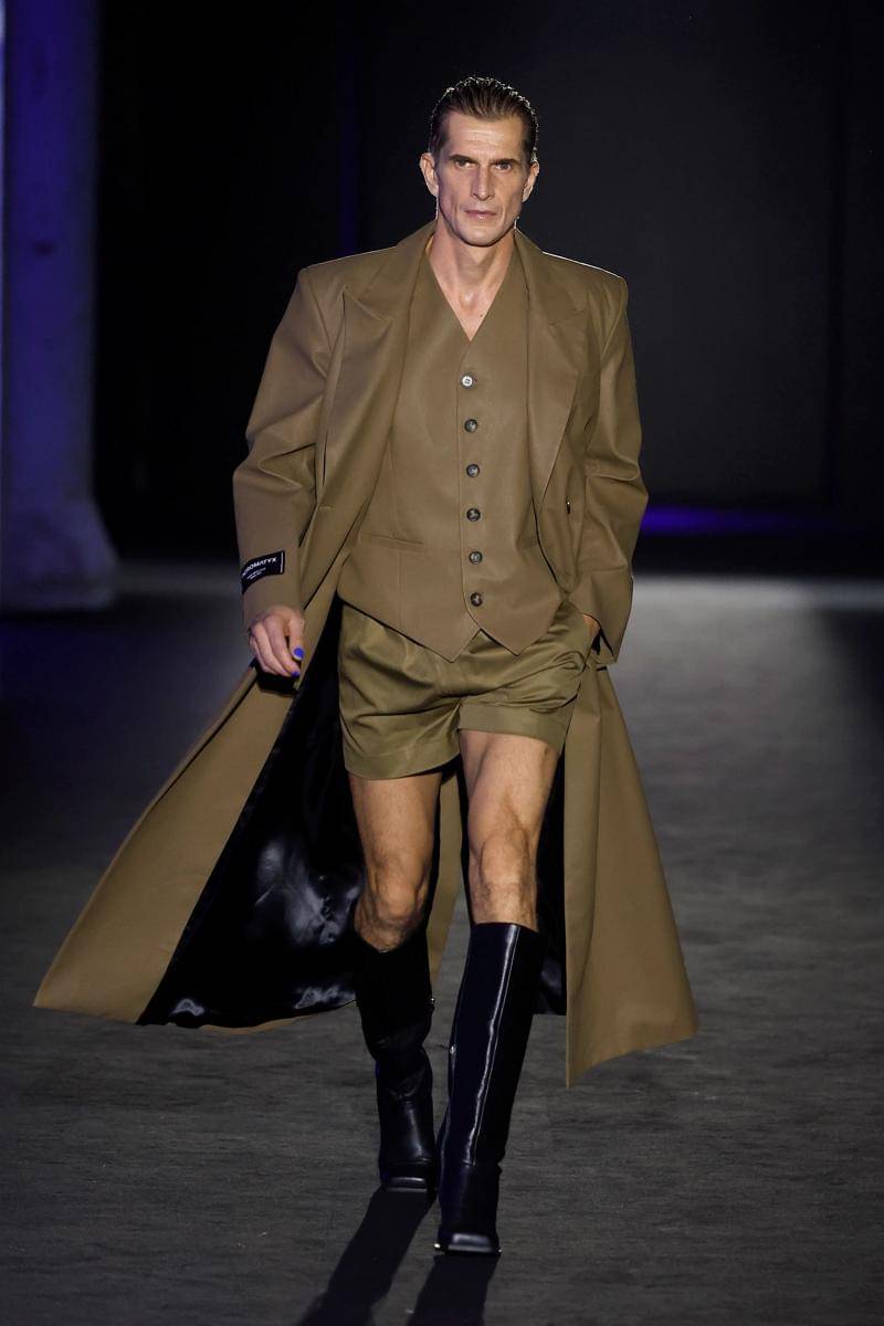 Koleksi Acromatyx S/S '26 di Barcelona Fashion Week