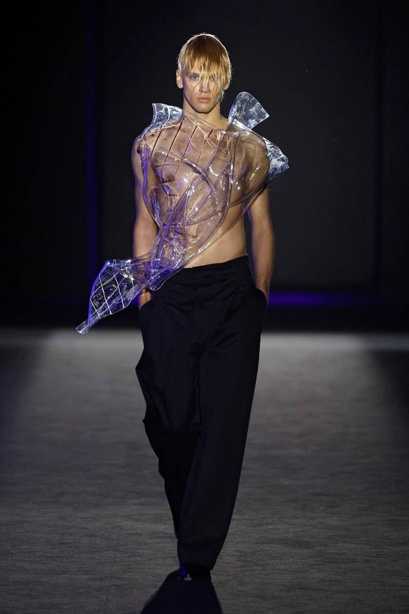 Koleksi Acromatyx S/S '26 di Barcelona Fashion Week