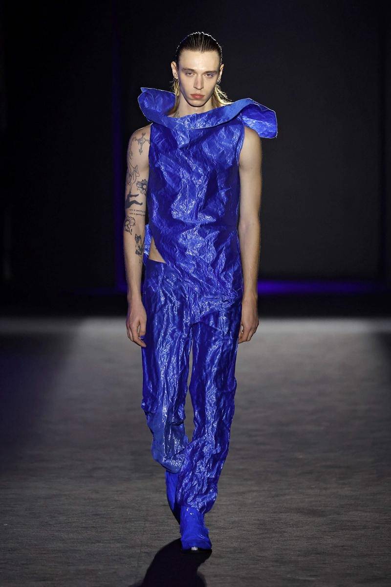 Koleksi Acromatyx S/S '26 di Barcelona Fashion Week