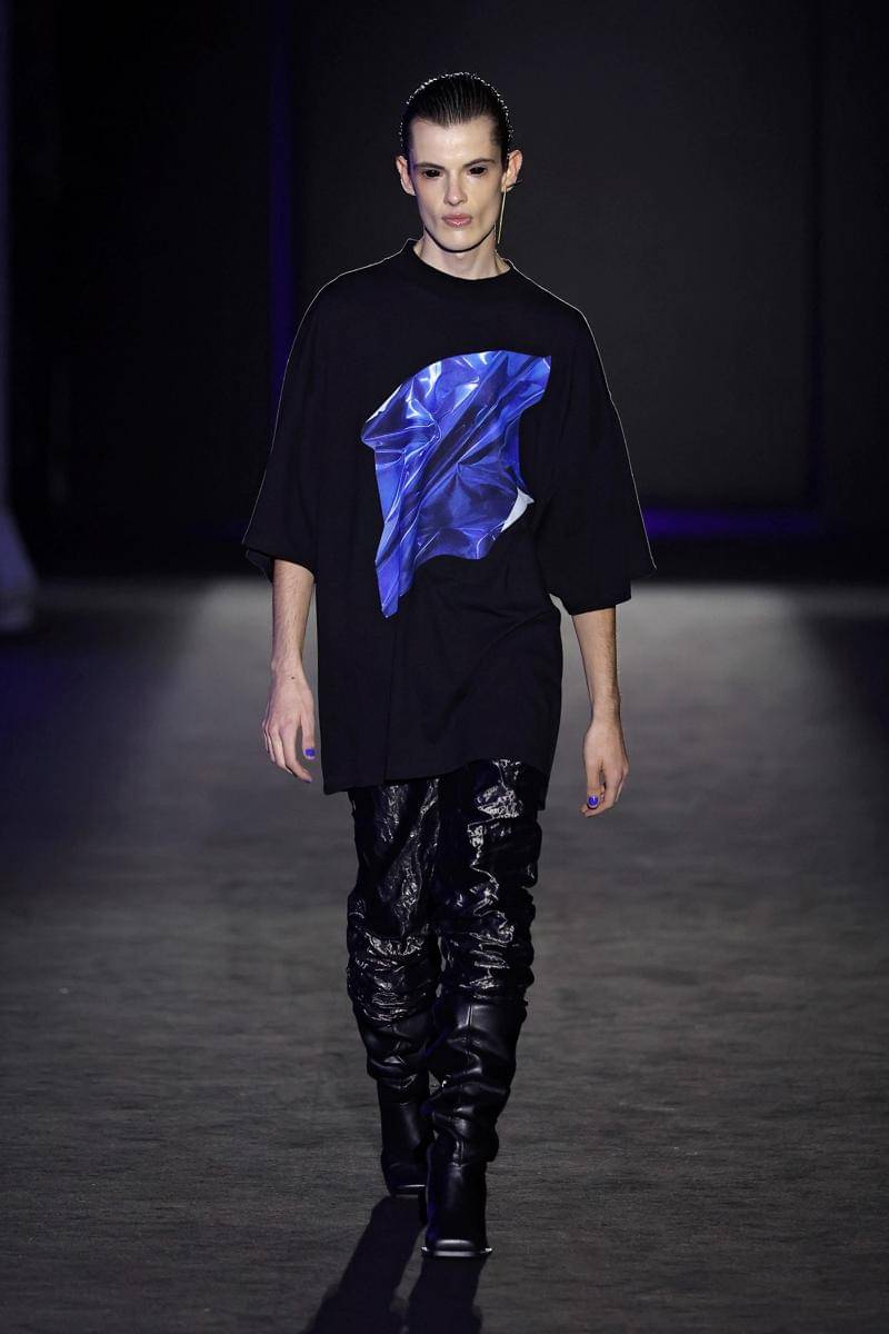 Koleksi Acromatyx S/S '26 di Barcelona Fashion Week