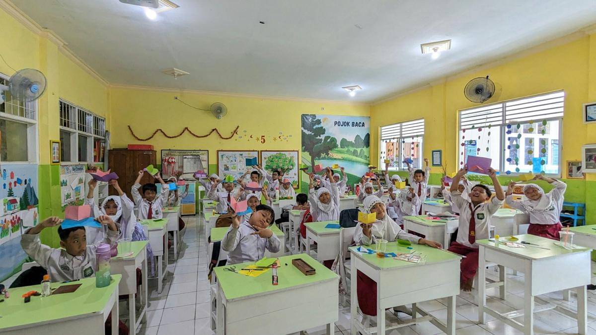 ilustrasi dekorasi kelas