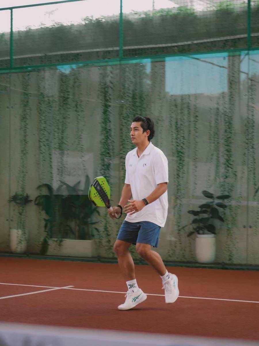 Harris Vriza dan Haviza juara dua turnamen padel