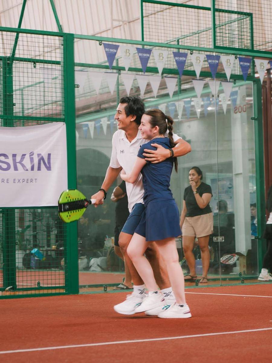 Harris Vriza dan Haviza juara dua turnamen padel