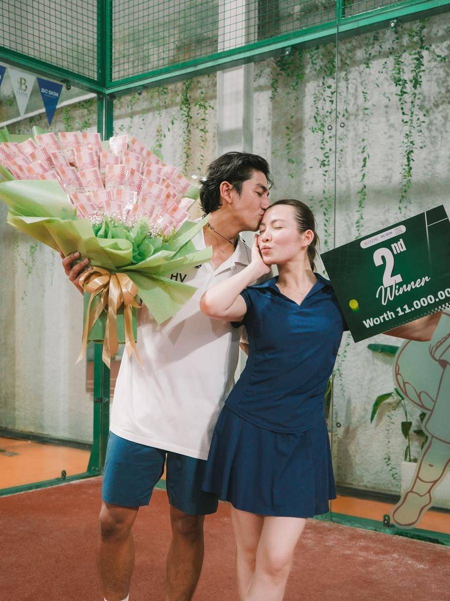 Harris Vriza dan Haviza juara dua turnamen padel