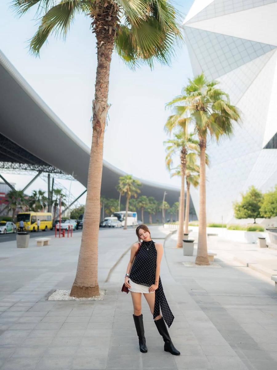Azizi Asadel ke Ferrari World Yas Island, Abu Dhabi