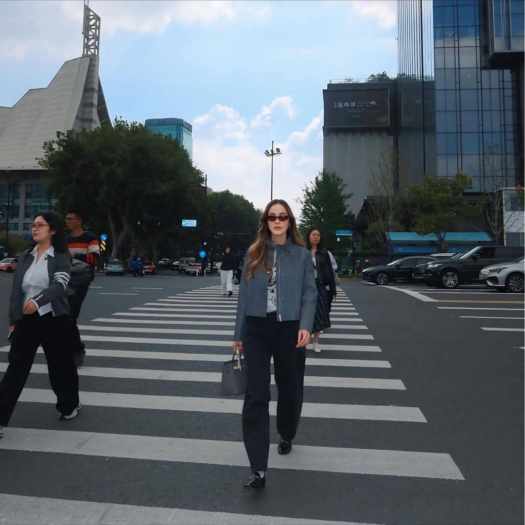 Cathy Sharon jalan-jalan di Hangzhou