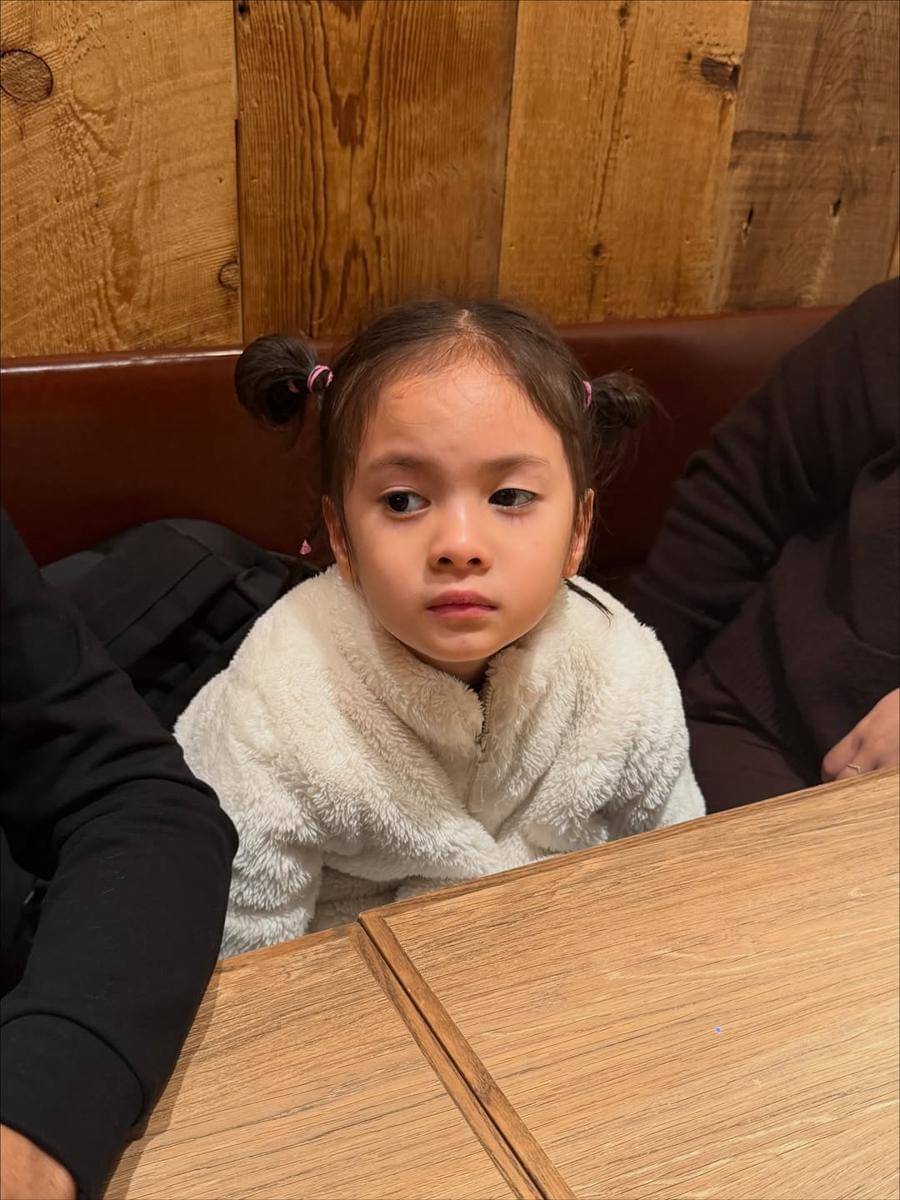 Violenzia Jeanette liburan bareng buah hati ke Jepang