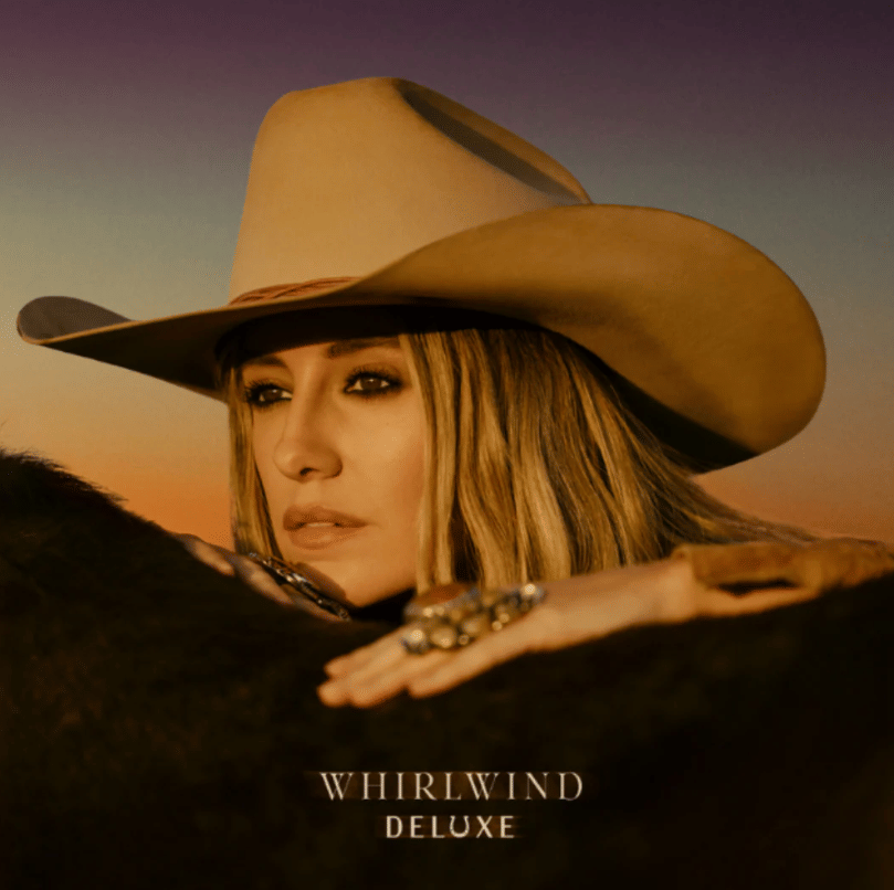 Cover album Whirlwind milik Lainey Wilson