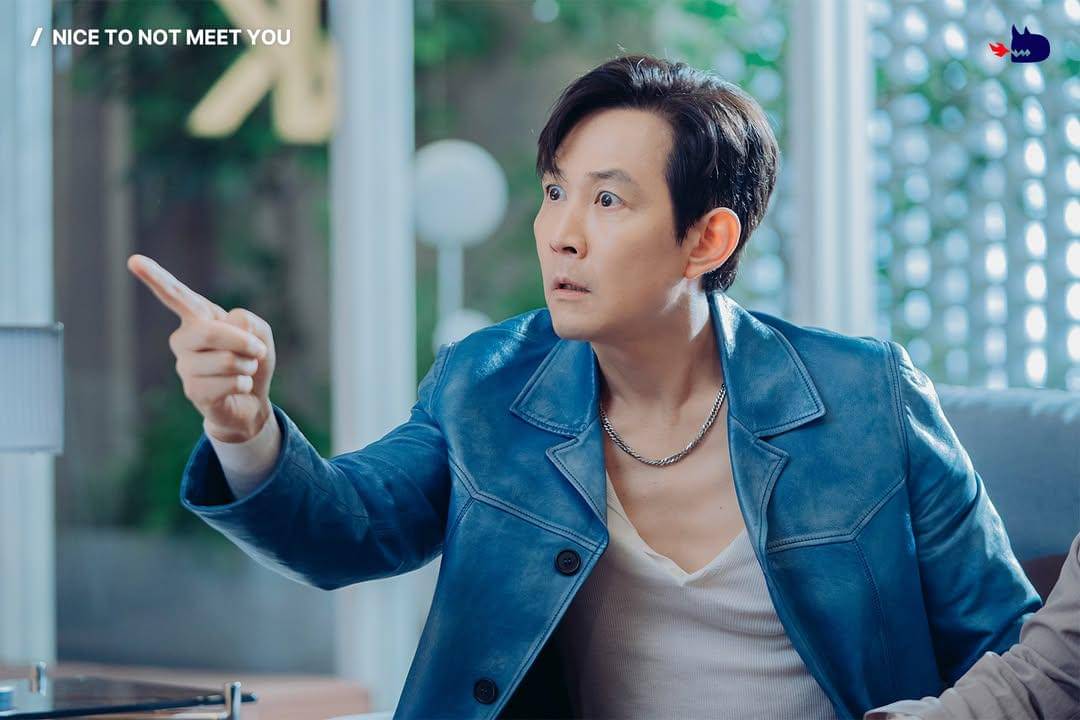 Lim Hyeon Jun (Lee Jung Jae) dalam drakor Nice to Not Meet You 