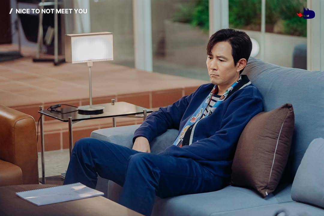 Lim Hyeon Jun (Lee Jung Jae) dalam drakor Nice to Not Meet You