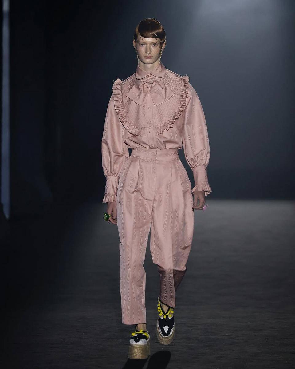 Koleksi Benavente S/S '26 di Barcelona Fashion Week