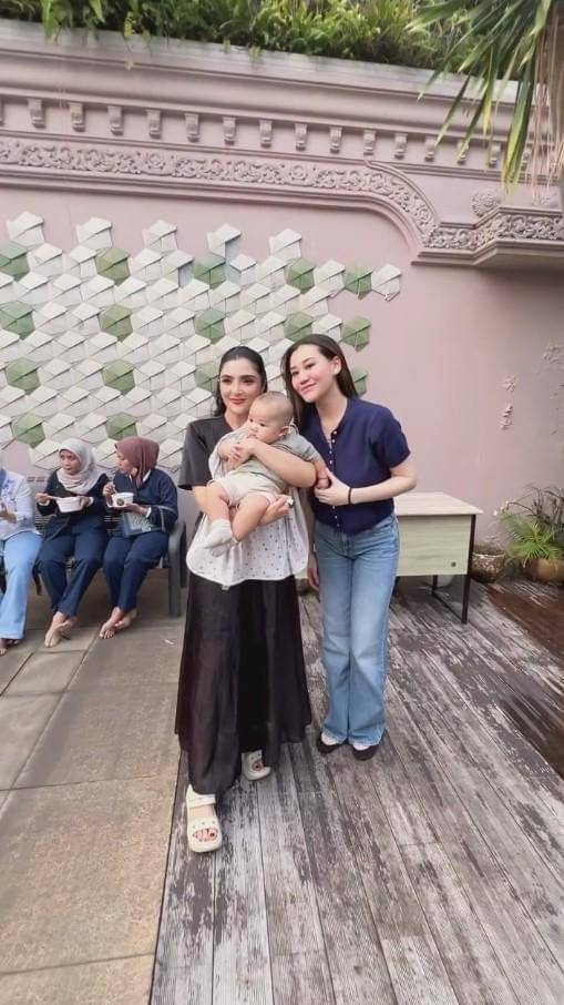 Perayaan Ulang Tahun ke-42 Ashanty