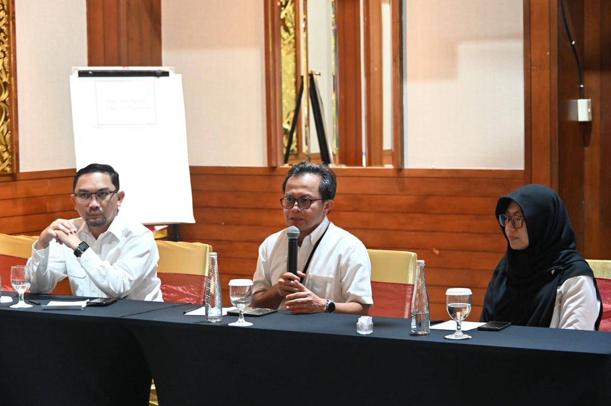 Pelaksanaan Tes Kemampuan Akademik (TKA) di berbagai sekolah. (Dok. Kemendikdasmen)