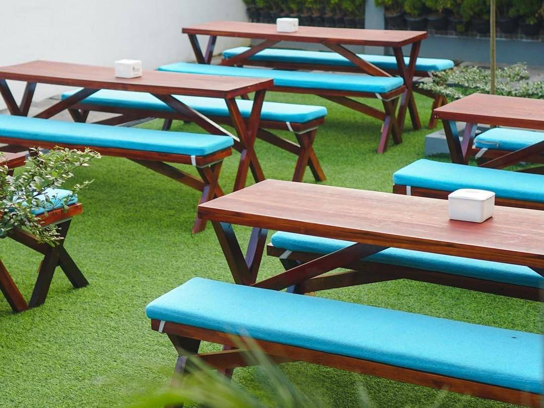 Beranda Cafe Kota Metro