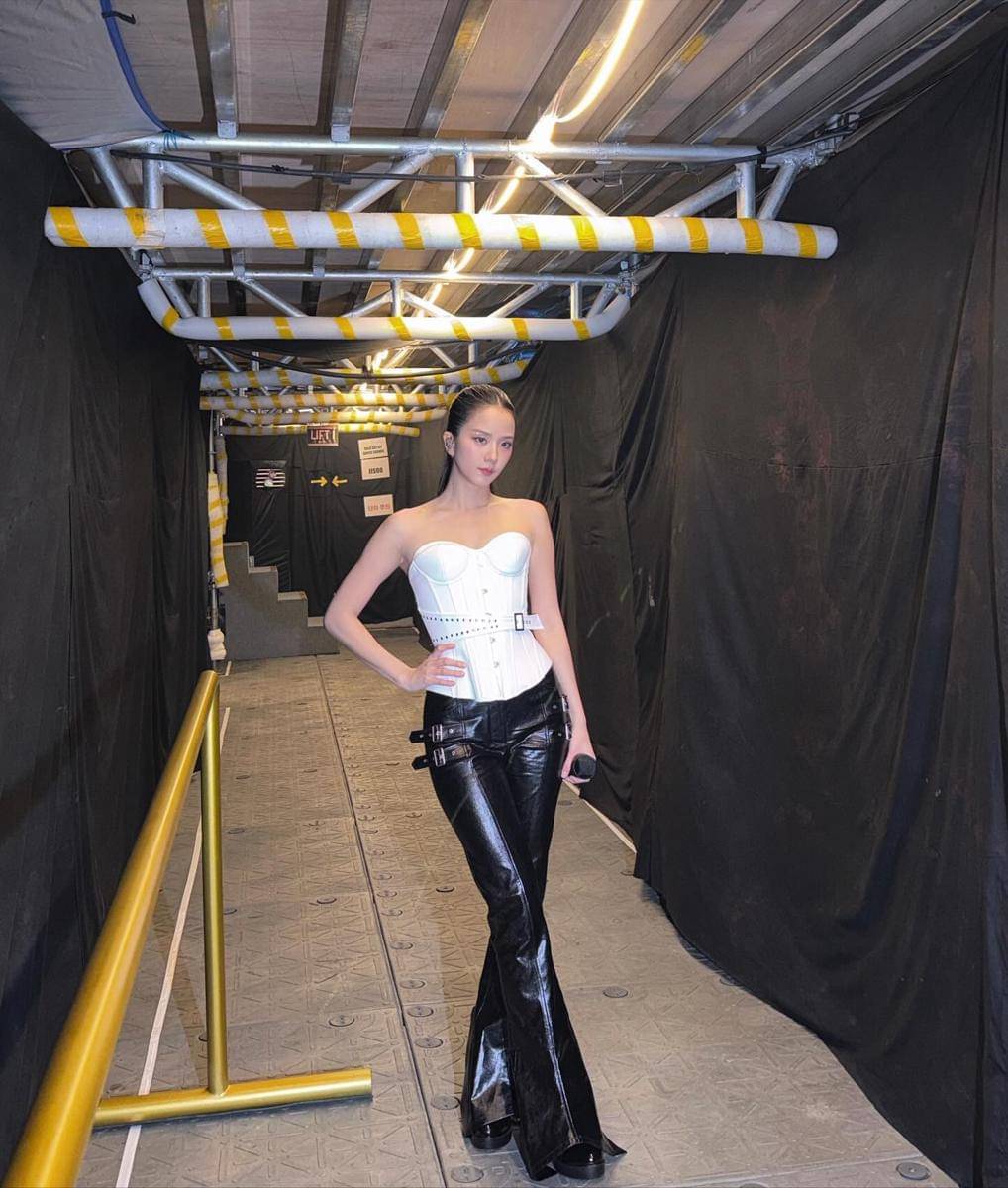 unggahan Jisoo BLACKPINK untuk konser Jakarta (instagram.com/sooyaaa___)