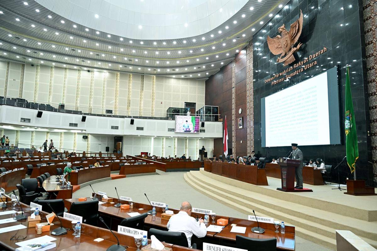 Paripurna Penyampaian Ranperda APBD 2026 (1).jpg
