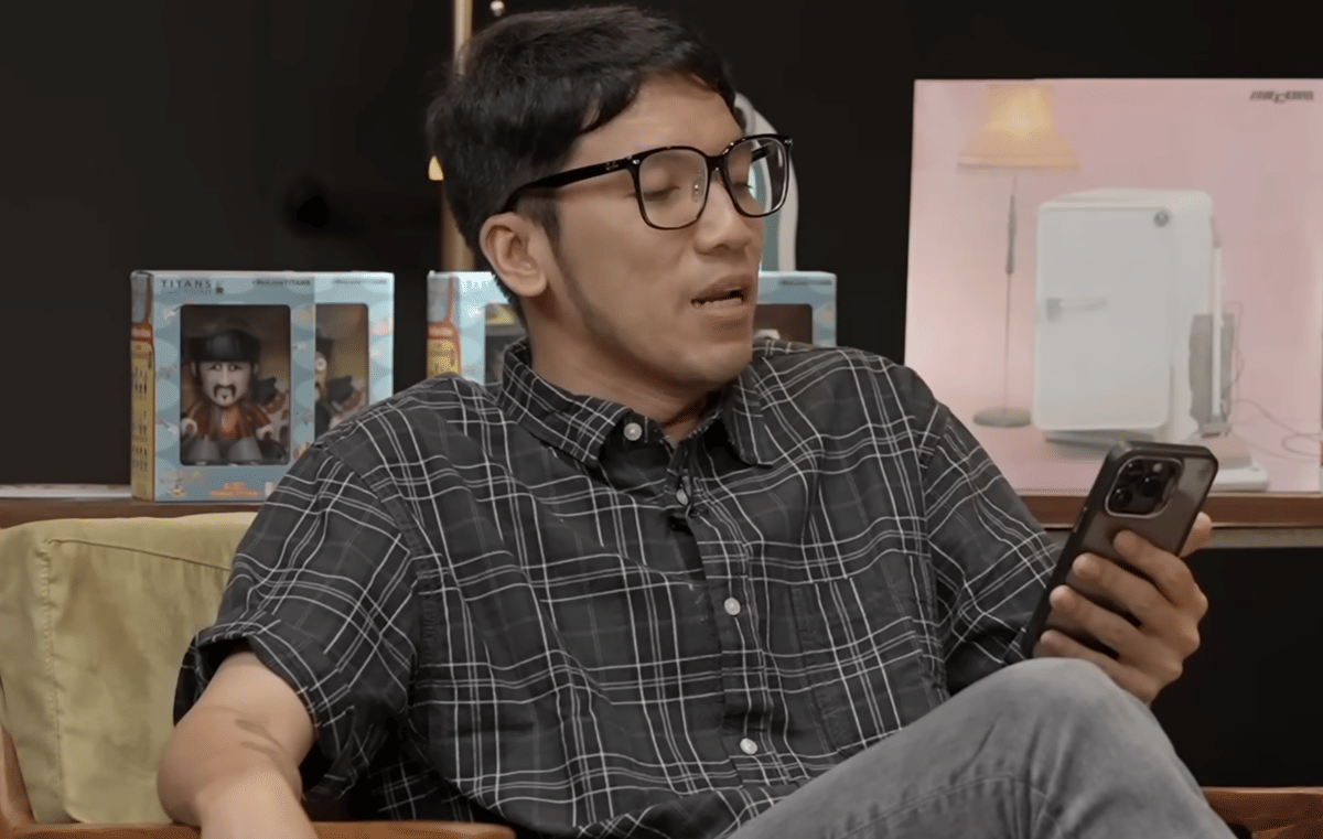 Desta (youtube.com/VINDES)