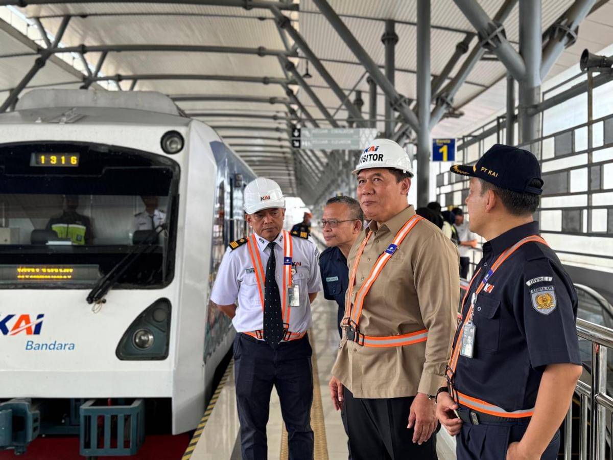 Bambang Haryo tinjau jaringan kereta api persiapan pemerataan pembangunan di Indonesia (Dokumen DPR RI)