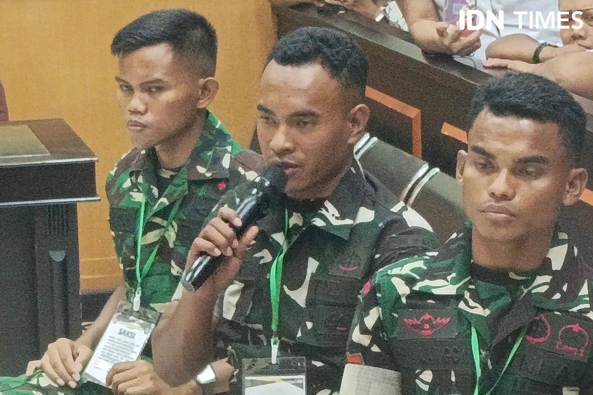 Kesaksian Prada Arnoldus Seran salam sidang Prada Lucky.