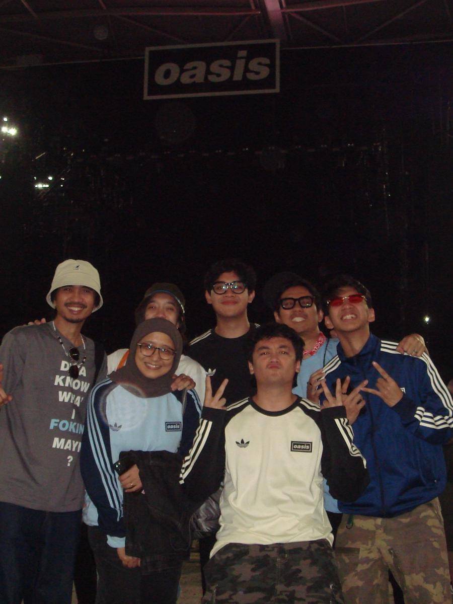 Duta Sheila on 7 Liburan di Melbourne 