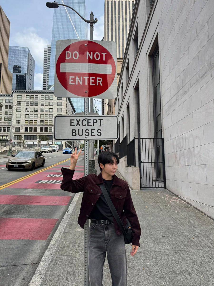 mix and match jaket ala Seungkwan Seventeen