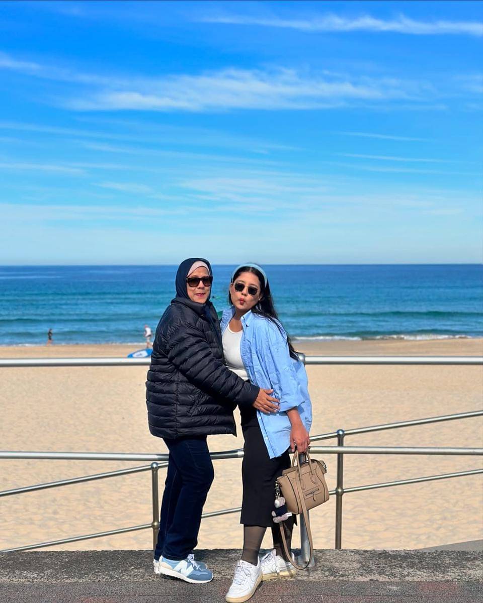 OOTD ala Nessie Judge