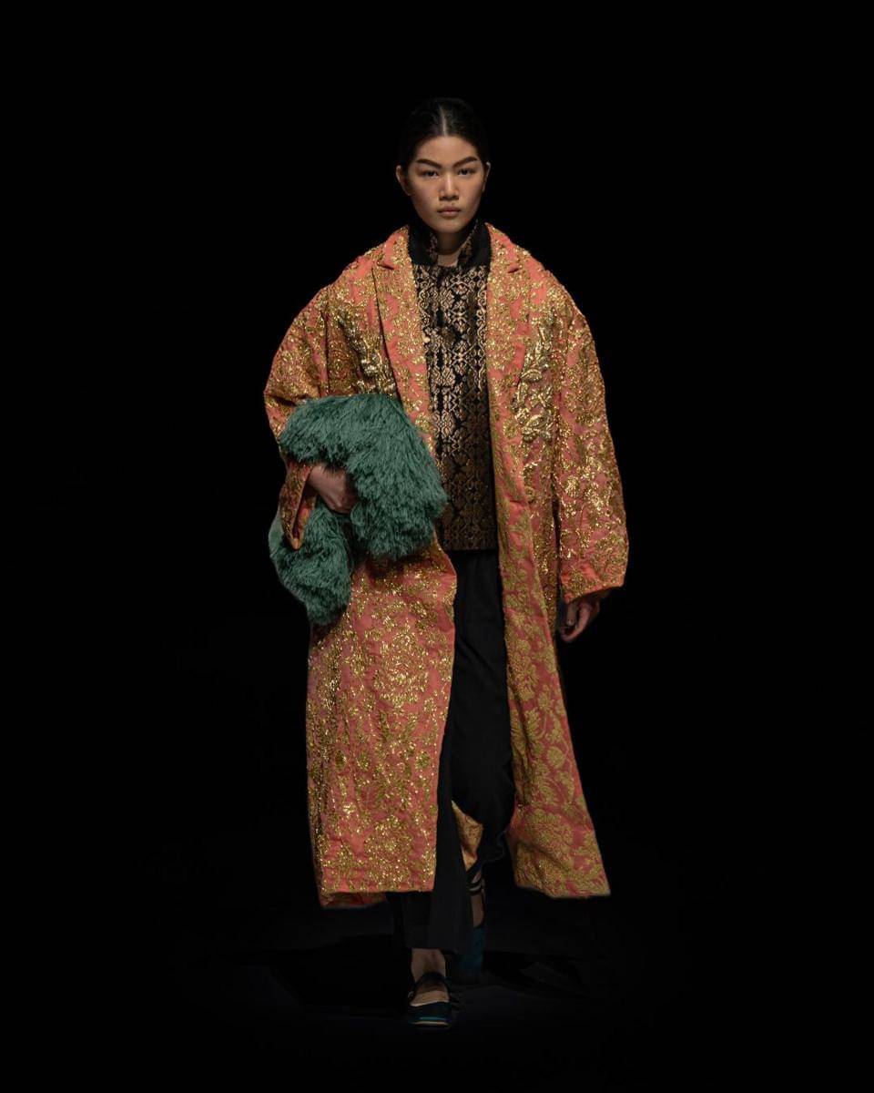 Koleksi SAPTOJO Heritage Capsule dari Sapto Djojokartiko Spring/Summer 2026. 