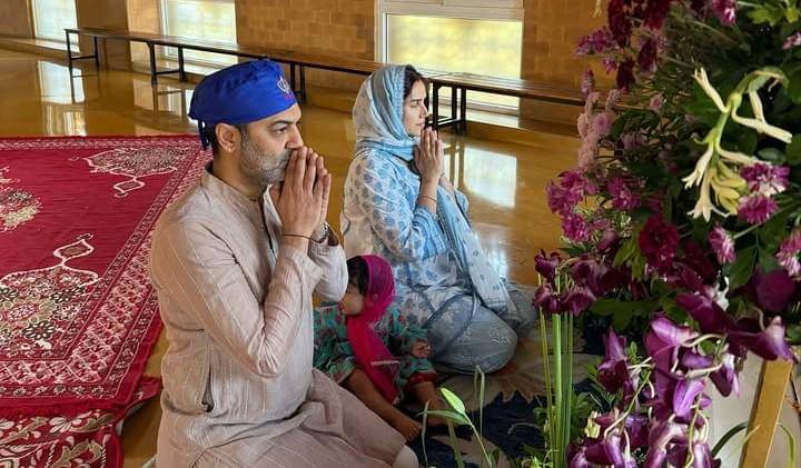 keluarga Sonnalli Seygall